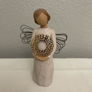 Demdaco Willow Tree Sweetheart Angel Figurine